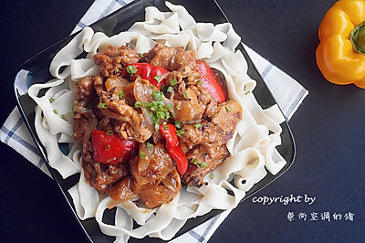 新疆大盘鸡——清真美食文化的奠基
